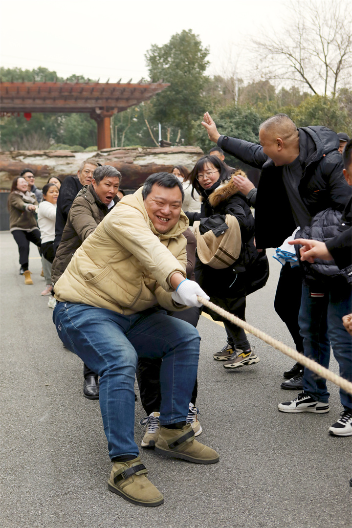 02-福汉公司代表队.jpg